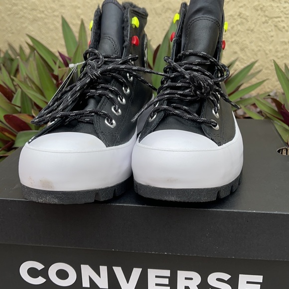 CONVERSE CTAS LUGGED WINTER HI BOOTS WMNS - Picture 14 of 16